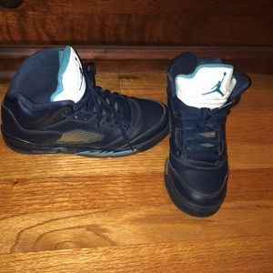 Air Jordan 5 Retro “hornets”